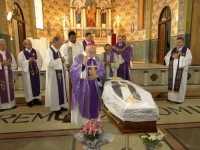 32 - Missa de Corpo Presente do Pe. Fabiano Kachel - 26 mar 2011