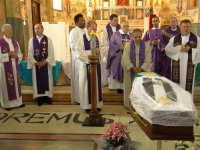 Enterro Padre Fabiano_70
